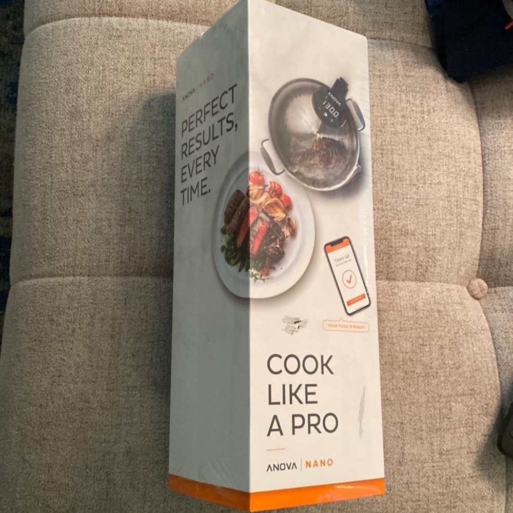 Anova Precision Cooker - Picture 2 of 3